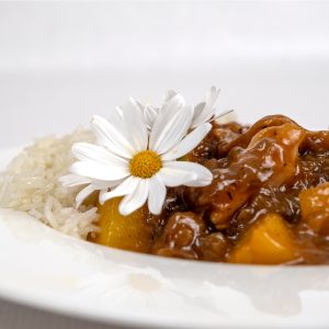 Pollastre amb mango amb arròs